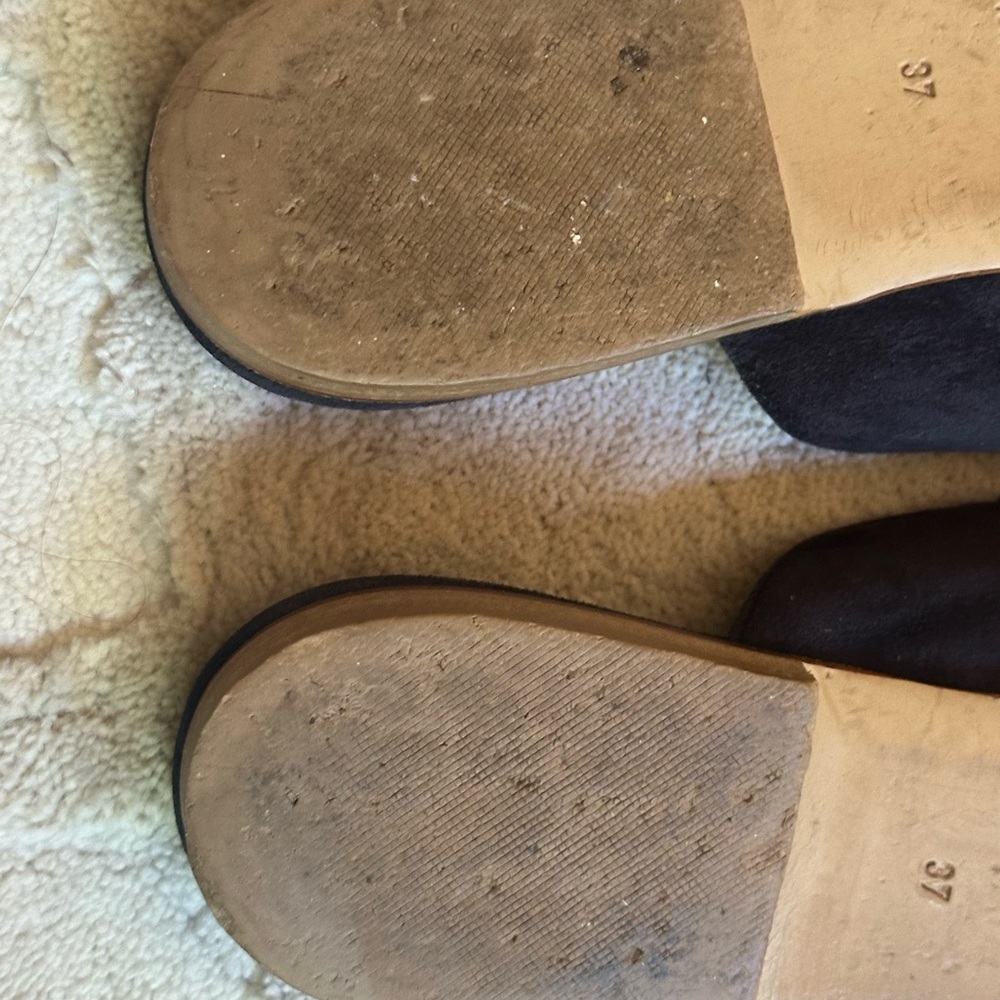 Le Monde Beryl Navy Blue Flats - Picture 5 of 10